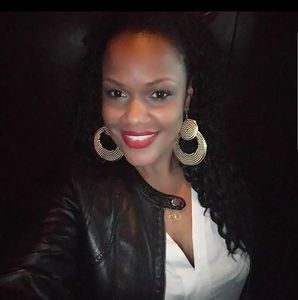 Meet your Posher, Charlamar